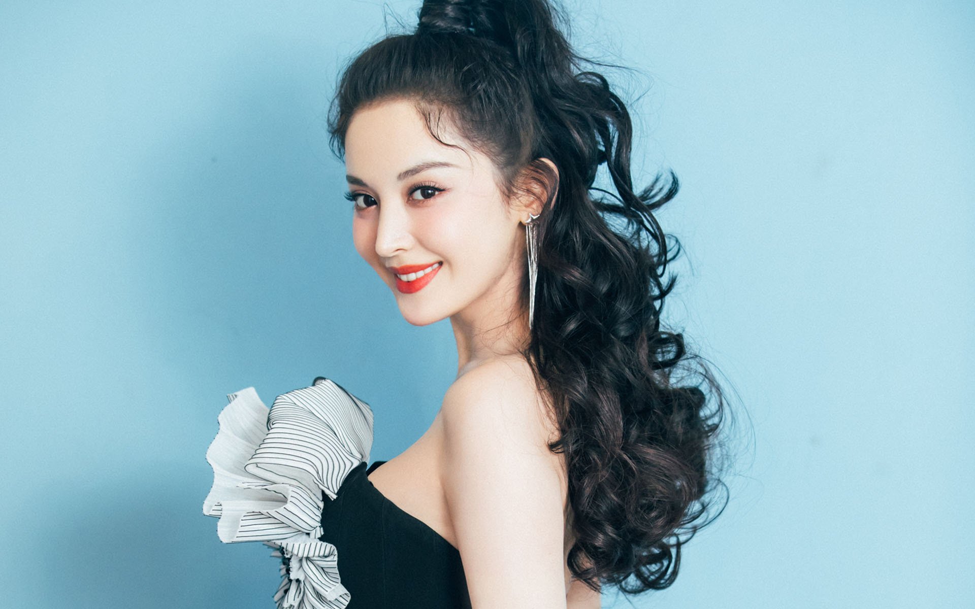 Jiu You-亚历克斯·格林伍德展现成熟防守技巧，成为袋鼠队稳定之选，格林伍德打什么位置