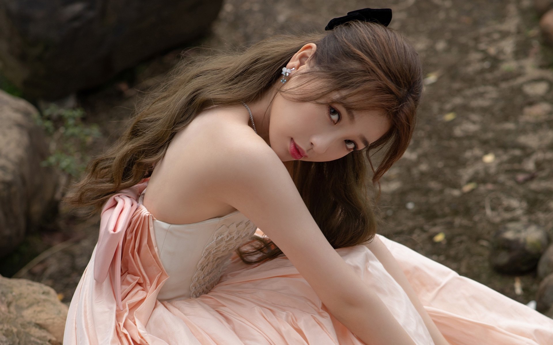 九游(jiuyou)官方网站-安东·李恩：他的防守稳健、传球精准，是全黑队中场的灵魂，安东内利什么水平