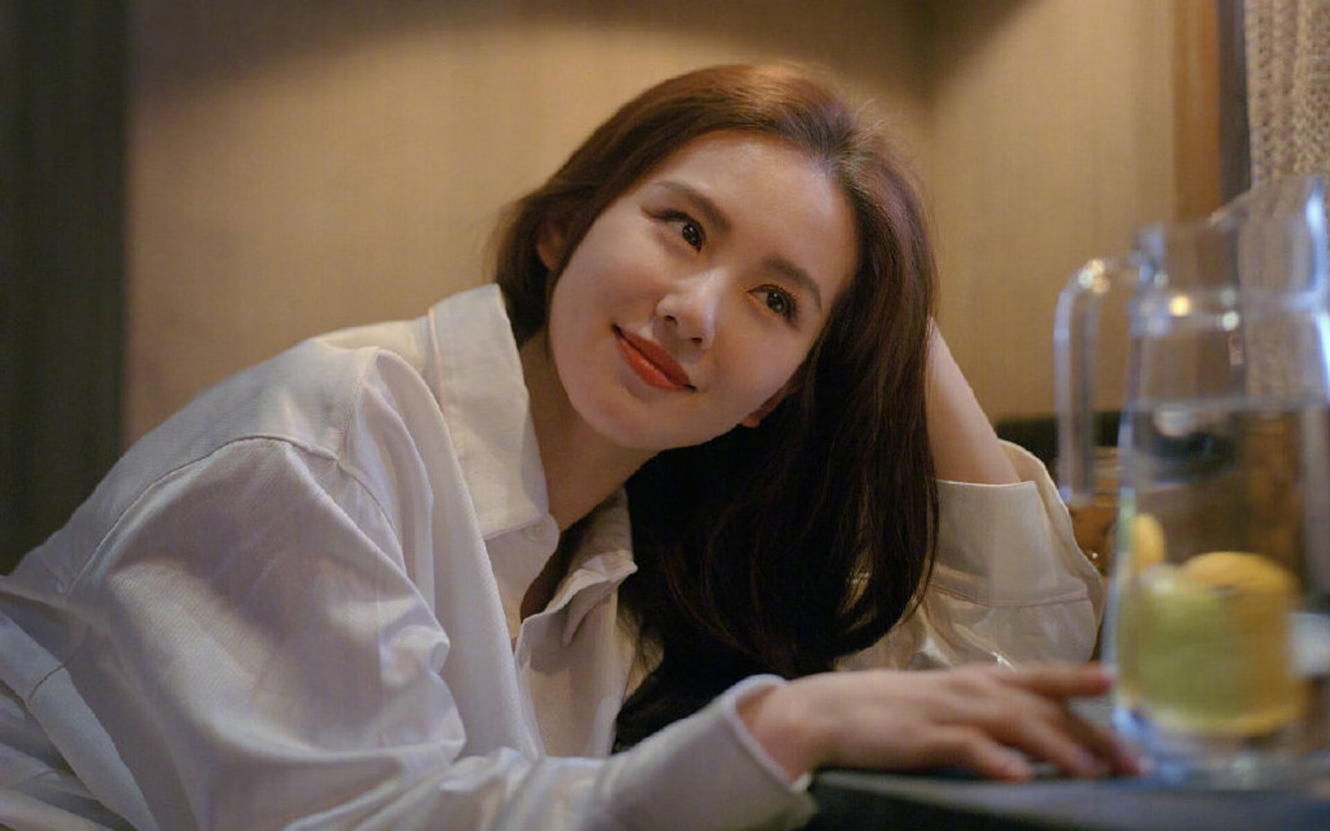 九游网页版官网-鹈鹕年轻球员晒出健身房苦练短视频获好评，鹈鹕的主教练