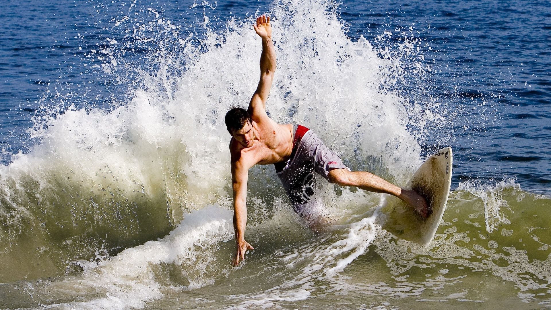 运动员备战新赛季,训练与恢复同样重要,运动员赛前训练怎么安排